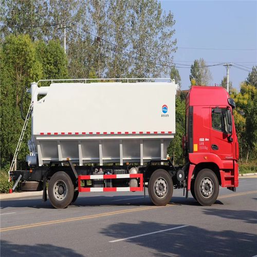 黔南60方散裝飼料車廠家直銷｜潤(rùn)知星牌小型12方飼料運(yùn)輸車專業(yè)解析